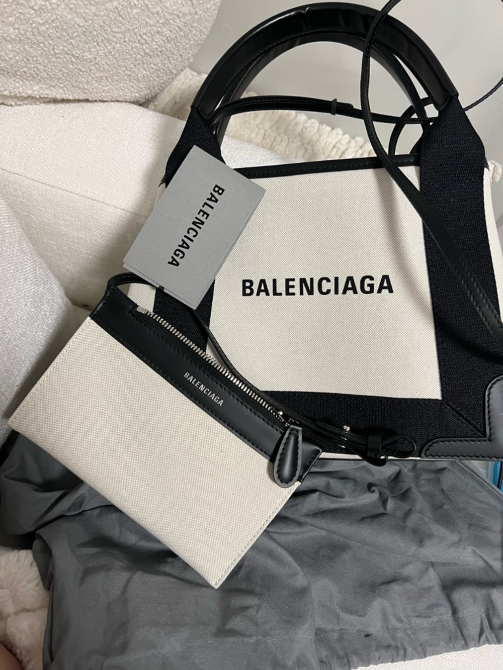 Balenciaga Cabas XS Tote Bag Crossbody in White and Black